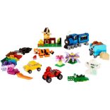 LEGO® Medium Creative Brick Box
