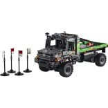 App-Controlled 4x4 Mercedes-Benz Zetros Trial Truck